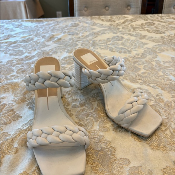 Dolce Vita Braided Strap White Heeled Sandals - Picture 4 of 4